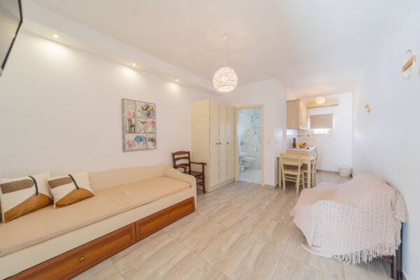 anemomylos_apartment_room-37